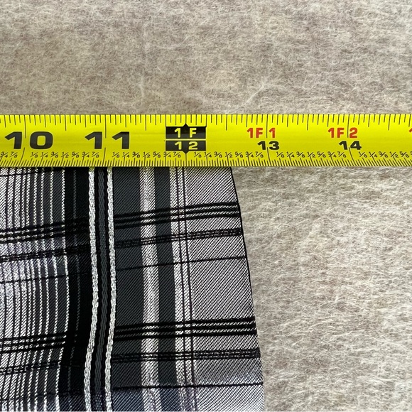 Vintage Women's XSCAPE Stylish Black and Silver Plaid Halter Top - Size 12 - Picture 9 of 15